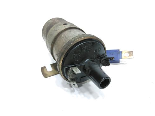 Used Ignition coil RENAULT SUPER 5 (B/C40_) 1.1 (48 hp) 28221820