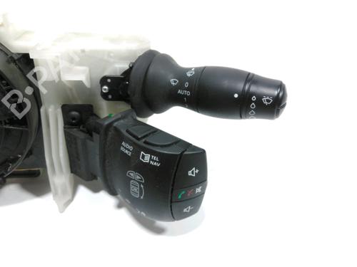 Steering wheel controls RENAULT LAGUNA Coupe (DT0/1) 2.0 dCi GT (DT11, DT1E, DT1N) | BP28226954E15 