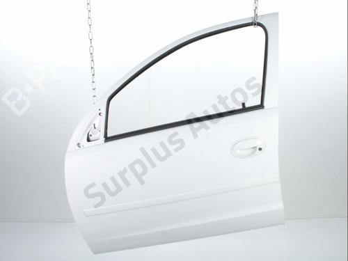 left-front-door-opel-corsa-c-x01-2000-2001-2002-2003-2004-2005-2006-2007-2008-2009-28244641 main image