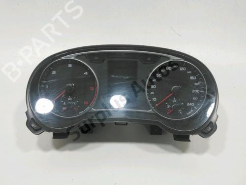 Used Instrument cluster AUDI A1 (8X1, 8XK) 1.6 TDI (105 hp) 32040666