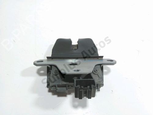 tailgate-lock-ford-kuga-i-2008-2009-2010-2011-2012-33568915 main image