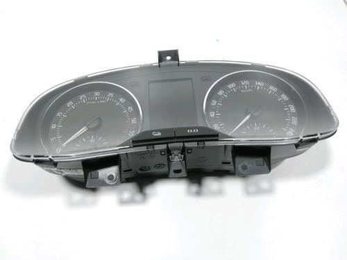 Used Instrument cluster SKODA FABIA II Combi (545) 1.6 TDI (75 hp) 28230482