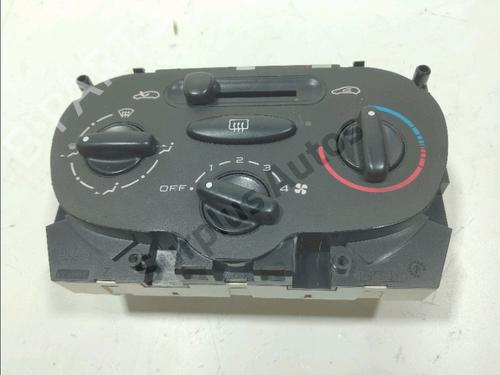 Used Climate control Climate control 39490771 39490771