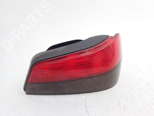 Used Right taillight PEUGEOT 306 Hatchback (7A, 7C, N3, N5) 1.4 (75 hp) 31006016