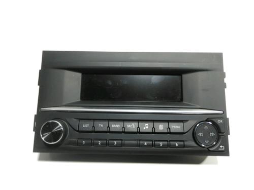Used Radio Radio 37769850 37769850