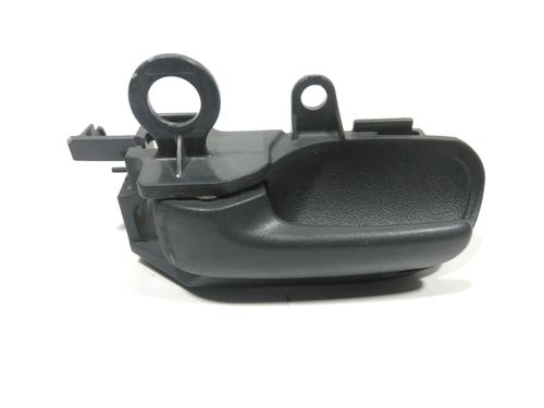 Used Front left interior door handle TOYOTA YARIS (_P1_) 1.3 (NCP10, SCP12_) (86 hp) 28243067