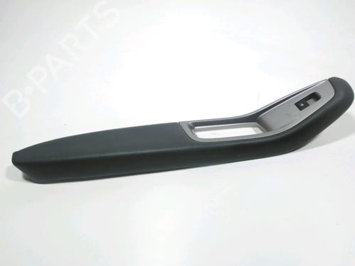 Used Left rear window switch Left rear window switch CHEVROLET ORLANDO (J309) 2.0 D (163 hp) 28255679 28255679