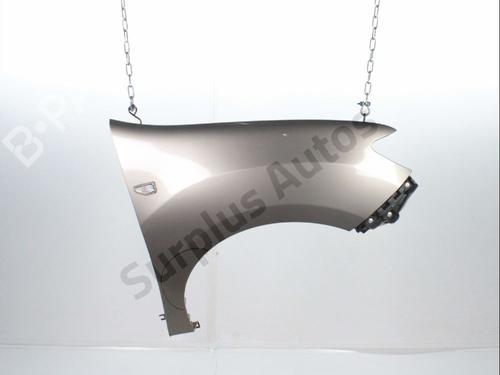 right-front-fenders-dacia-sandero-ii-2012-37712080 main image