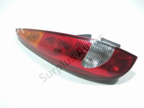 Used Left taillight NISSAN ALMERA TINO (V10) 1.8 (114 hp) 28270302