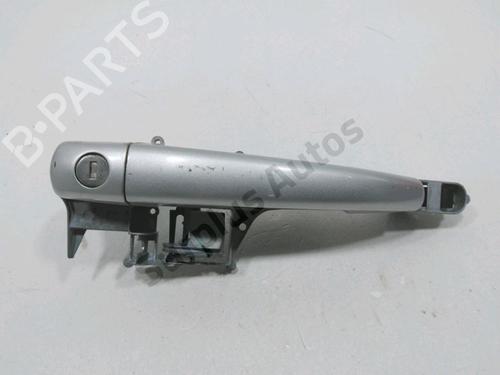 front-left-exterior-door-handle-peugeot-207-wa_-wc_-2006-2007-2008-2009-2010-2011-2012-2013-2014-2015-31142765 main image
