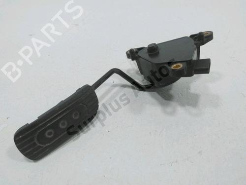 Used Pedal NISSAN MICRA III (K12) 1.2 16V (80 hp) 30985078