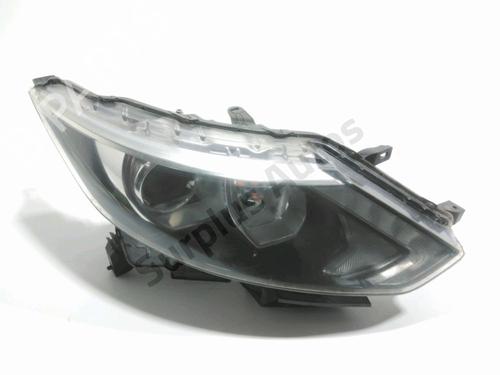 Used Right headlight NISSAN QASHQAI II (J11, J11_) 1.6 dCi (130 hp) 31207822