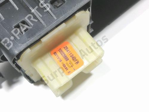 Left front window switch DACIA DUSTER (HS_) 1.2 TCe 125 4x4 | BP28249394I27