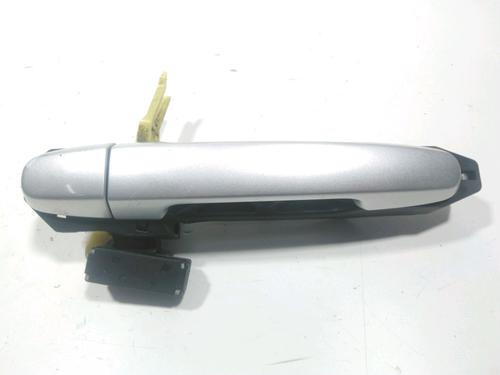 Used Rear left exterior door handle TOYOTA RAV 4 III (_A3_) 2.2 D 4WD (ALA30_, ALA30R) (136 hp) 28252066