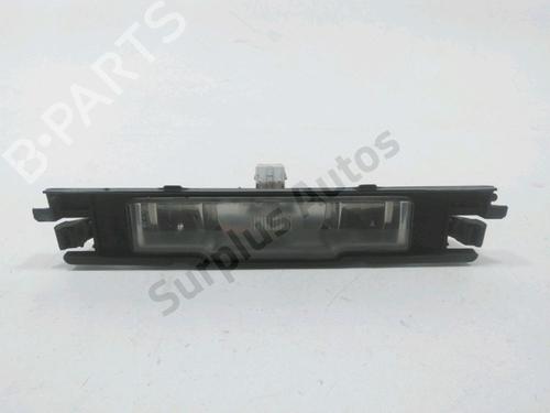 Used Licence plate light Licence plate light TOYOTA YARIS (_P9_) 1.3 VVT-i (SCP90_, SCP90R) (87 hp) 34617304 34617304