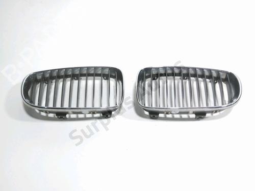 Used Grille Grille 38742971 38742971