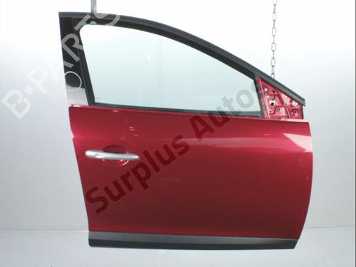 Used Right front door RENAULT MEGANE III Hatchback (BZ0/1_, B3_) 1.5 dCi (106 hp) 31368238