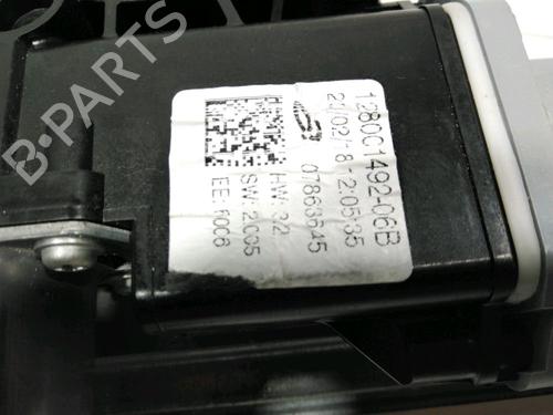 Rudehejsemekanisme ventre foran RENAULT TWINGO III (BCM_, BCA_) 0.9 TCe 95 | BP29857983C22 