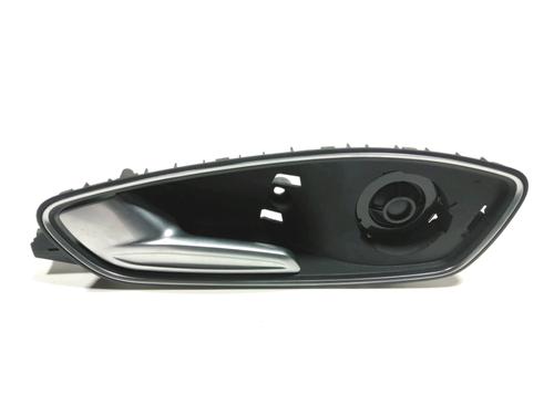 Used Rear left interior door handle AUDI A1 Sportback (8XA, 8XF) 1.6 TDI (90 hp) 28252575