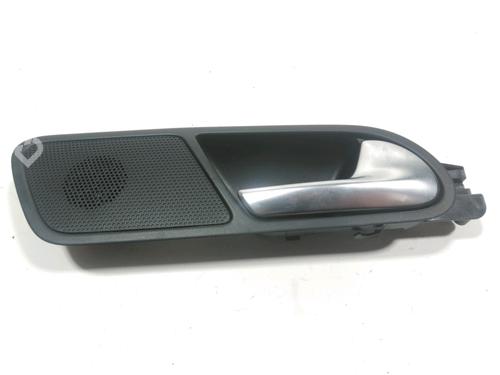 Used Rear right interior door handle VW TIGUAN (5N_) 2.0 TDI 4motion (140 hp) 28252356