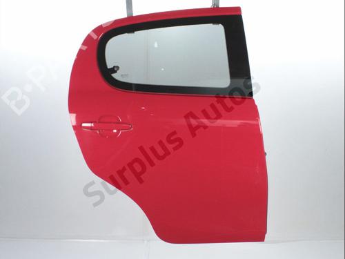 Dør højre bagtil Dør højre bagtil 37780155 37780155
