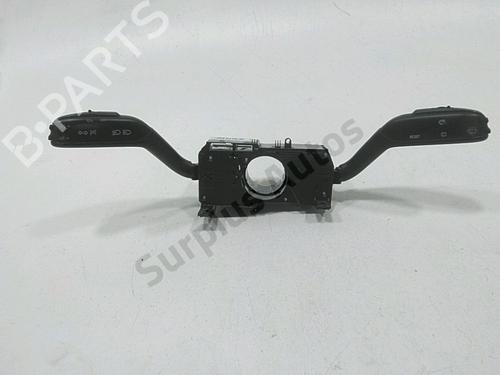 Used Steering wheel controls Steering wheel controls SKODA FABIA II (542) 1.6 (105 hp) 40059387 40059387