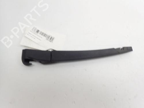 Used Rear windshield wiper arm Rear windshield wiper arm 37789491 37789491