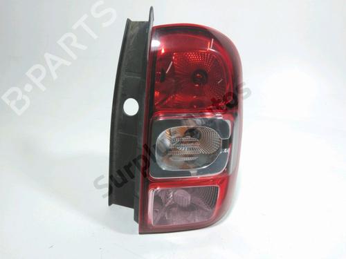 Used Right taillight Right taillight DACIA DUSTER SUV Van 1.5 dCi (109 hp) 35774018 35774018