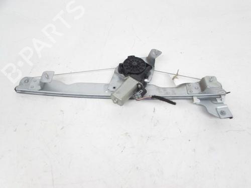 Used Front left window mechanism Front left window mechanism DACIA SANDERO 1.2 16V (75 hp) 28240612 28240612