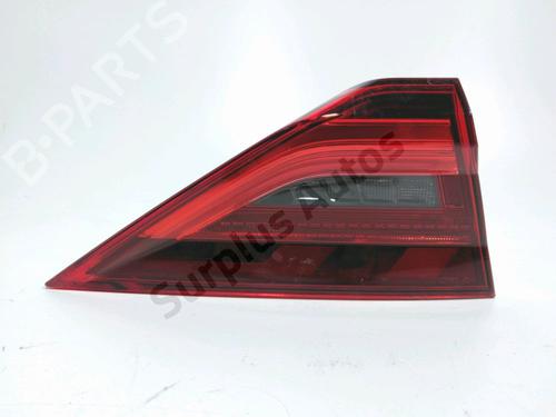 Feu de coffre gauche AUDI A1 Sportback (GBA) 30 TFSI (110 hp) 31608225