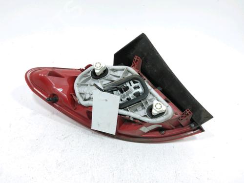 Right taillight OPEL MERIVA B MPV (S10) 1.7 CDTI (75) | BP31006250C35