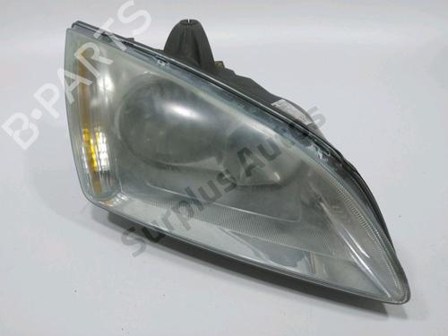 Højre forlygte FORD FOCUS II (DA_, HCP, DP) 1.8 TDCi (115 hp) 31005053