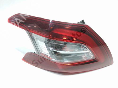 Used Left taillight Left taillight PEUGEOT 308 II (LB_, LP_, LW_, LH_, L3_) 1.6 HDi / BlueHDi 115 (115 hp) 33867900 33867900