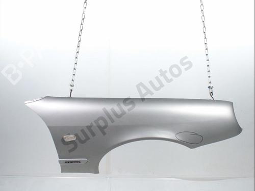 Used Right front fenders Right front fenders 38587370 38587370