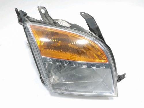 Lyskaster høyre Lyskaster høyre FORD FUSION (JU_) 1.4 TDCi (68 hp) 33867818 33867818