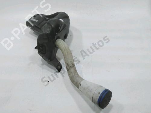 Used Windscreen washer tank CITROËN C4 I (LC_) 1.6 HDi (90 hp) 31008850