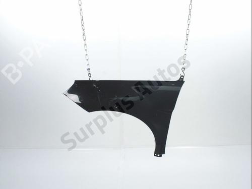 Guarda-lamas esquerdo Guarda-lamas esquerdo 28236095 28236095
