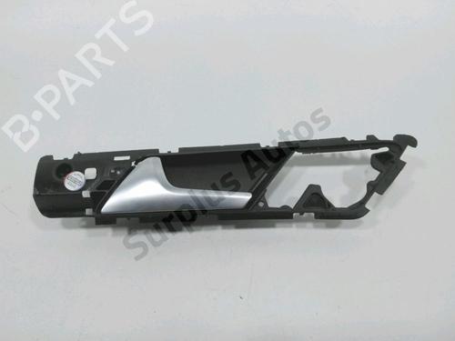 Puxador interior frente esquerdo VW GOLF VII (5G1, BQ1, BE1, BE2) 1.6 TDI (105 hp) 30996571