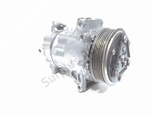 Used AC compressor RENAULT CLIO V (B7_) 1.5 Blue dCi 85 (B7AG) (86 hp) 28223557