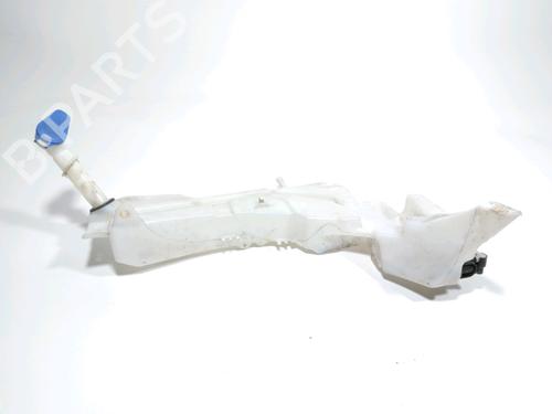 Used Windscreen washer tank FORD KUGA I 2.0 TDCi 4x4 (140 hp) 28273985