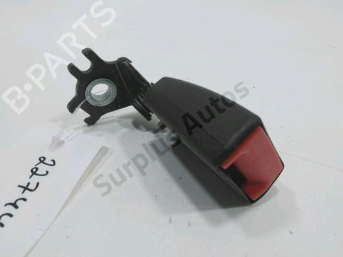 Used Seat buckle FORD FOCUS III 1.6 TDCi (115 hp) 30992715