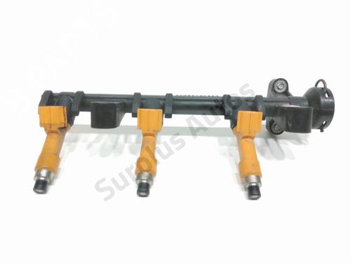 Used Injection rail Injection rail TOYOTA YARIS (_P9_) 1.0 VVT-i (KSP90_, KSP90R) (69 hp) 32741914 32741914