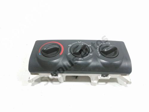 Used Climate control Climate control 38587128 38587128