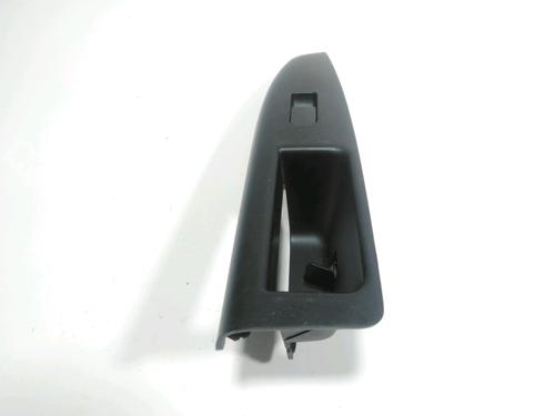 Used Right rear window switch Right rear window switch KIA SOUL I (AM) 1.6 CRDi 128 (126 hp) 28249930 28249930
