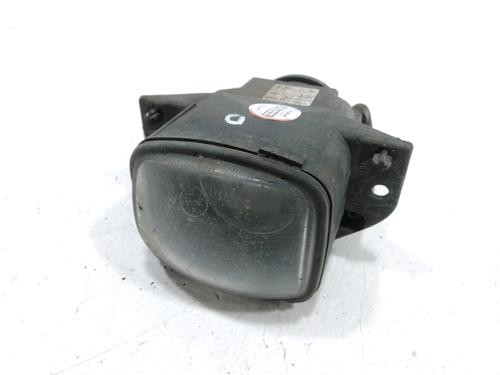 Used Right front fog light RENAULT AVANTIME (DE0_) 2.2 dCi (DE01) (150 hp) 31004502