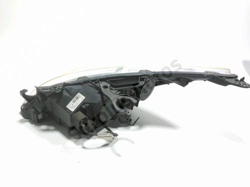 Right headlight PEUGEOT 5008 (0U_, 0E_) 1.6 HDi | BP29580565C29 