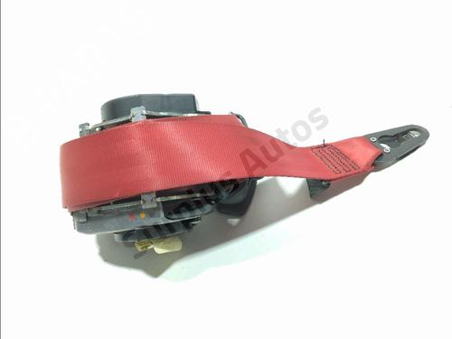 front-left-seatbelt-renault-clio-iv-bh_-2012-2013-2014-2015-2016-2017-2018-2019-2020-2021-37017633 main image