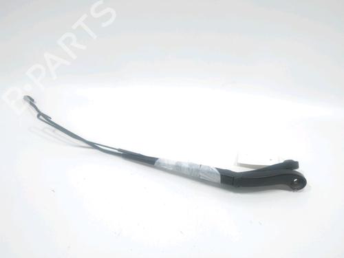 Used Front windshield wiper arm PEUGEOT EXPERT Van (VF3A_, VF3U_, VF3X_) 2.0 HDi 130 (128 hp) 31007618