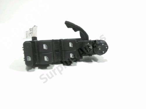 Used Left front window switch PEUGEOT 2008 II (UD_, US_, UY_, UJ_, UR_, UC_) e-2008 (UKZKXZ) (136 hp) 29008470
