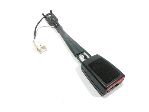 Used Seat buckle PEUGEOT 5008 (0U_, 0E_) 2.0 HDi 150 / BlueHDi 150 (150 hp) 28233684